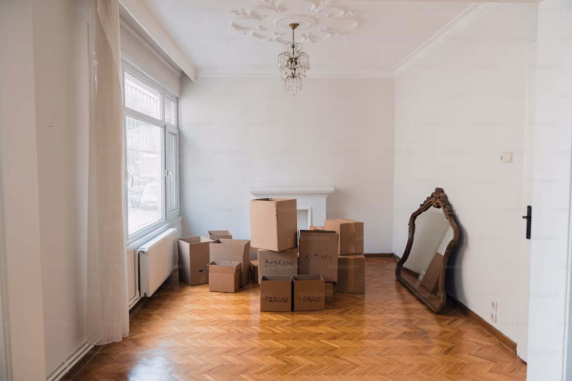 I'm Moving In or Out in Madison, WI | RV Morales Cleaning
